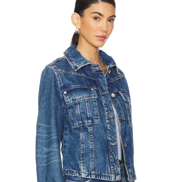 BNWT Free People *We The Free* Jade Denim Jacket High Dive Size Small - Picture 2 of 4